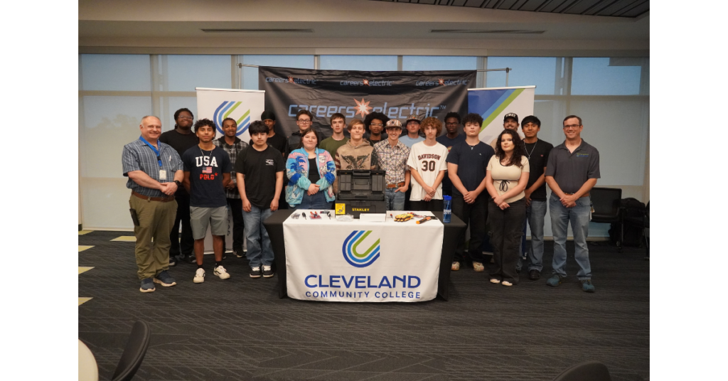 The students and instructors of the Summer Electrical Academy 2026.